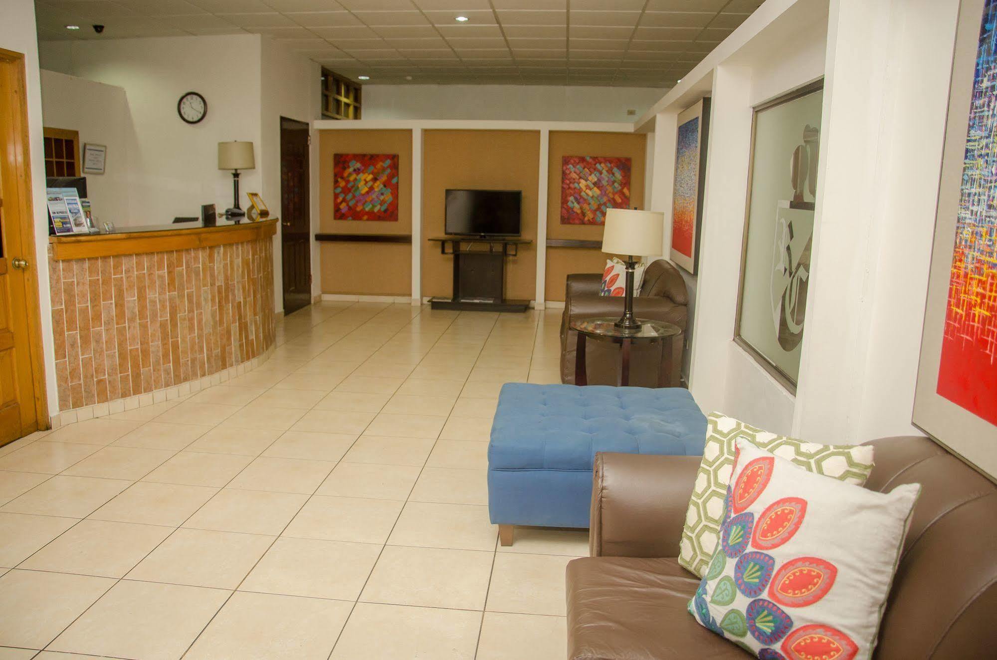 Hotel Residencial Cervantes ダビッド エクステリア 写真
